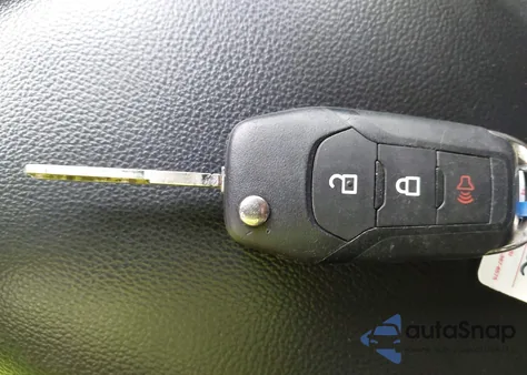 2021 Ford Ranger Xl z USA, uszkodzony, nr VIN 1FTER4FH6MLD30777